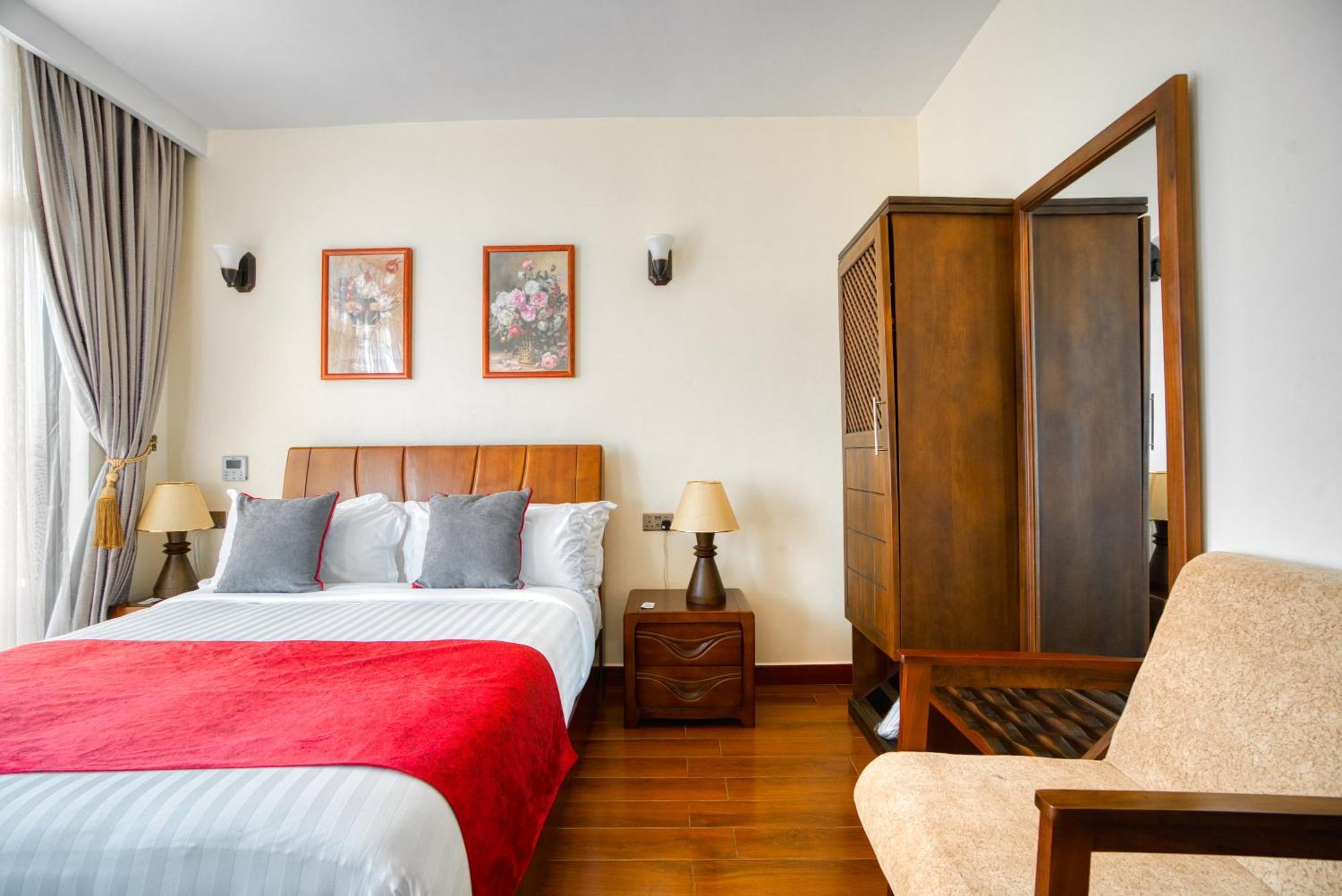 Kibo Palace Hotel Моши Стая снимка